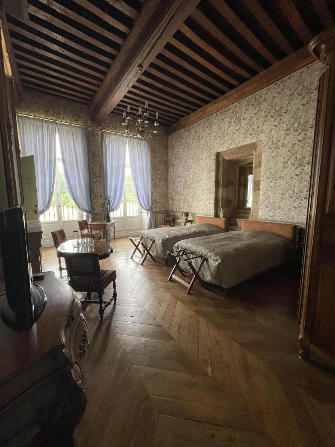 Chateau De La Berchere Nuits-Saint-Georges Bilik gambar